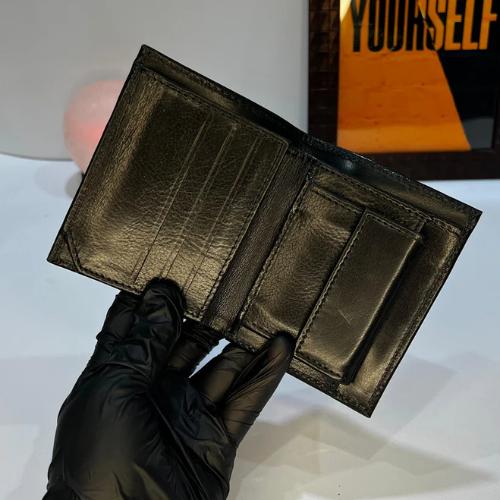 Men’s Slim Look Leather Wallet