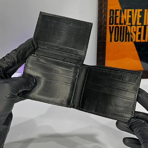 Men’s Slim Leather Wallet