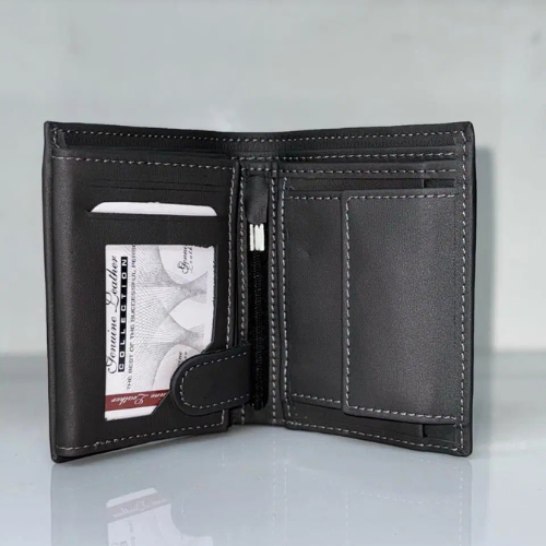 Stylish Men's Leather Wallet